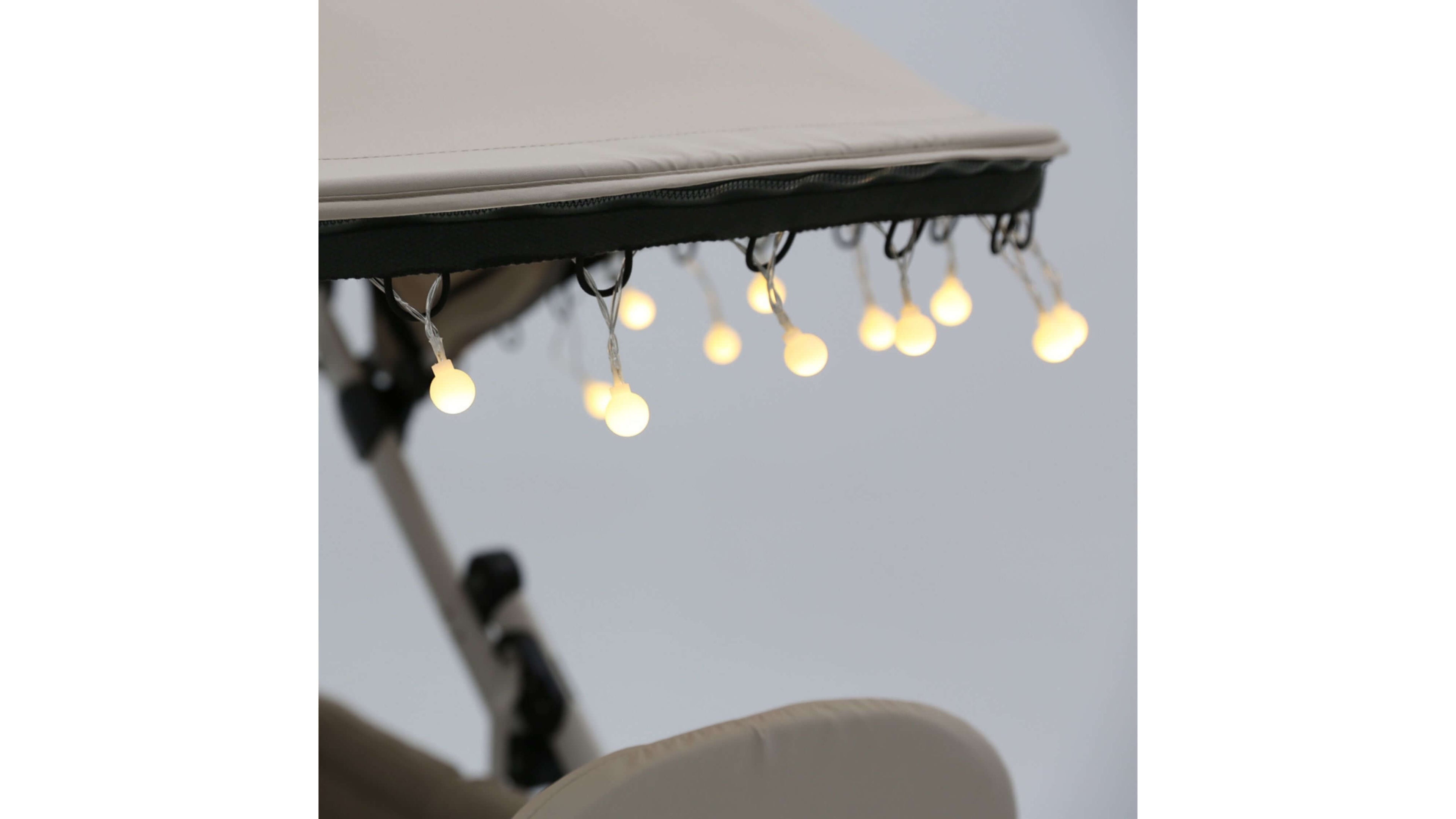 ProntoStrollerCanopyTwinkleLights-LightDetail