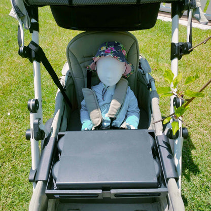 Larktale - Universal Snack Tray